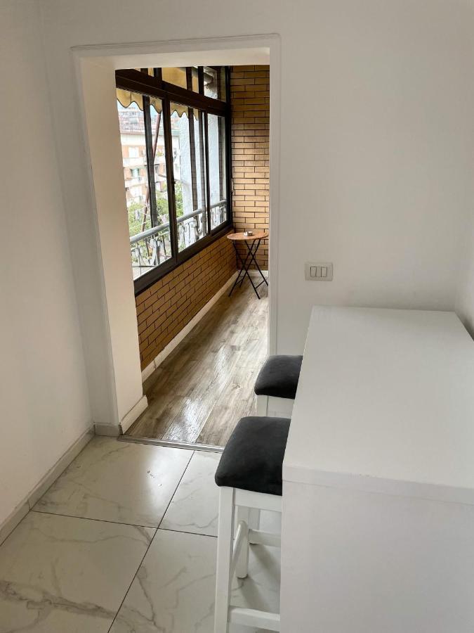 Centre View Apartment Tirana Eksteriør billede