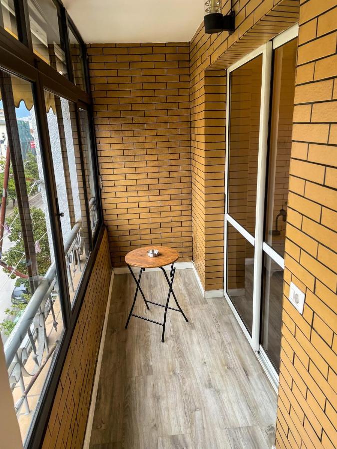 Centre View Apartment Tirana Eksteriør billede